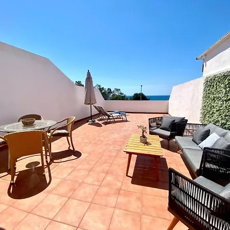 Panorama Seaviews - Eaw Homes *